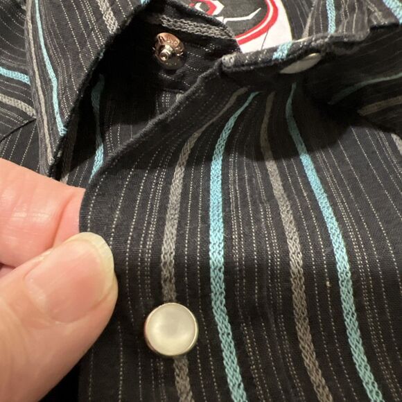 Western Shirts Lot Of 2 Men’s XL Double S Pearl Snap Striped & BKE Black Plaid - Picture 14 of 16